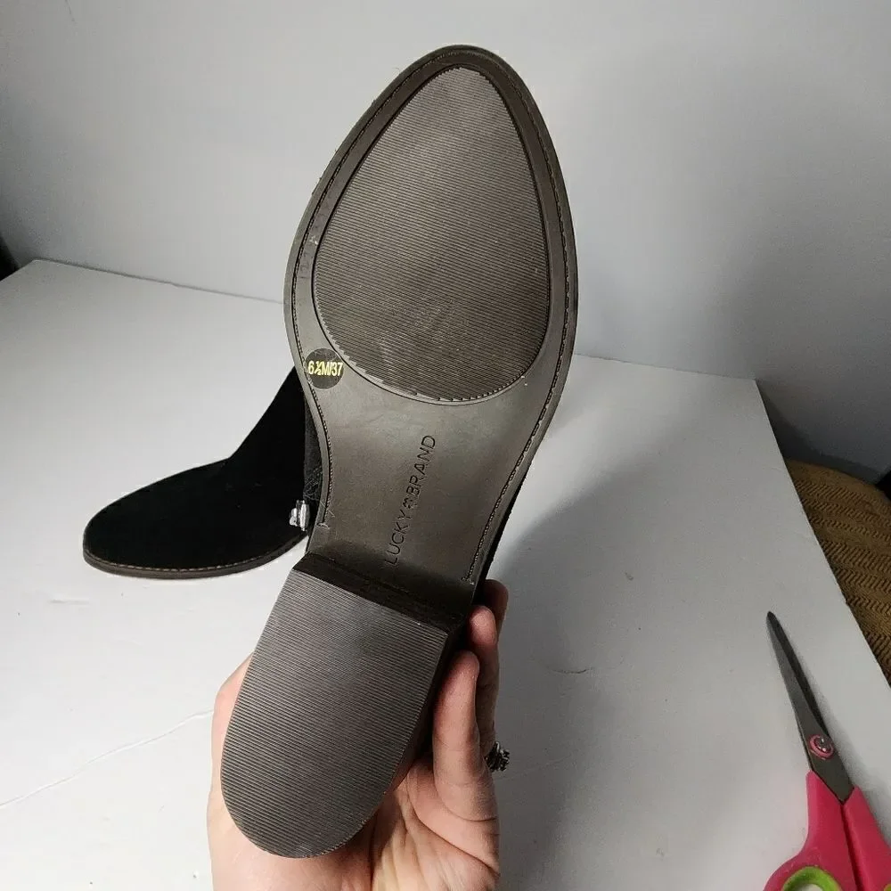 Lucky Brand Women's Fenley Boots Size 6.5 Black Suede Low Block Heel Zip Bootie